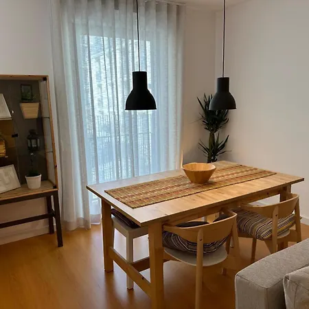 Art's District Sunset Apartment